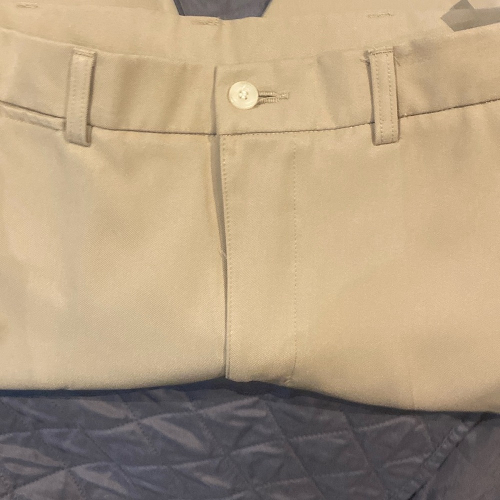 Ben Hogan Golf Shorts size 30